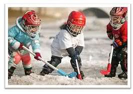 kids playing hockey